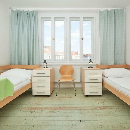 براغ Hostel Mikolase Alse المظهر الخارجي الصورة