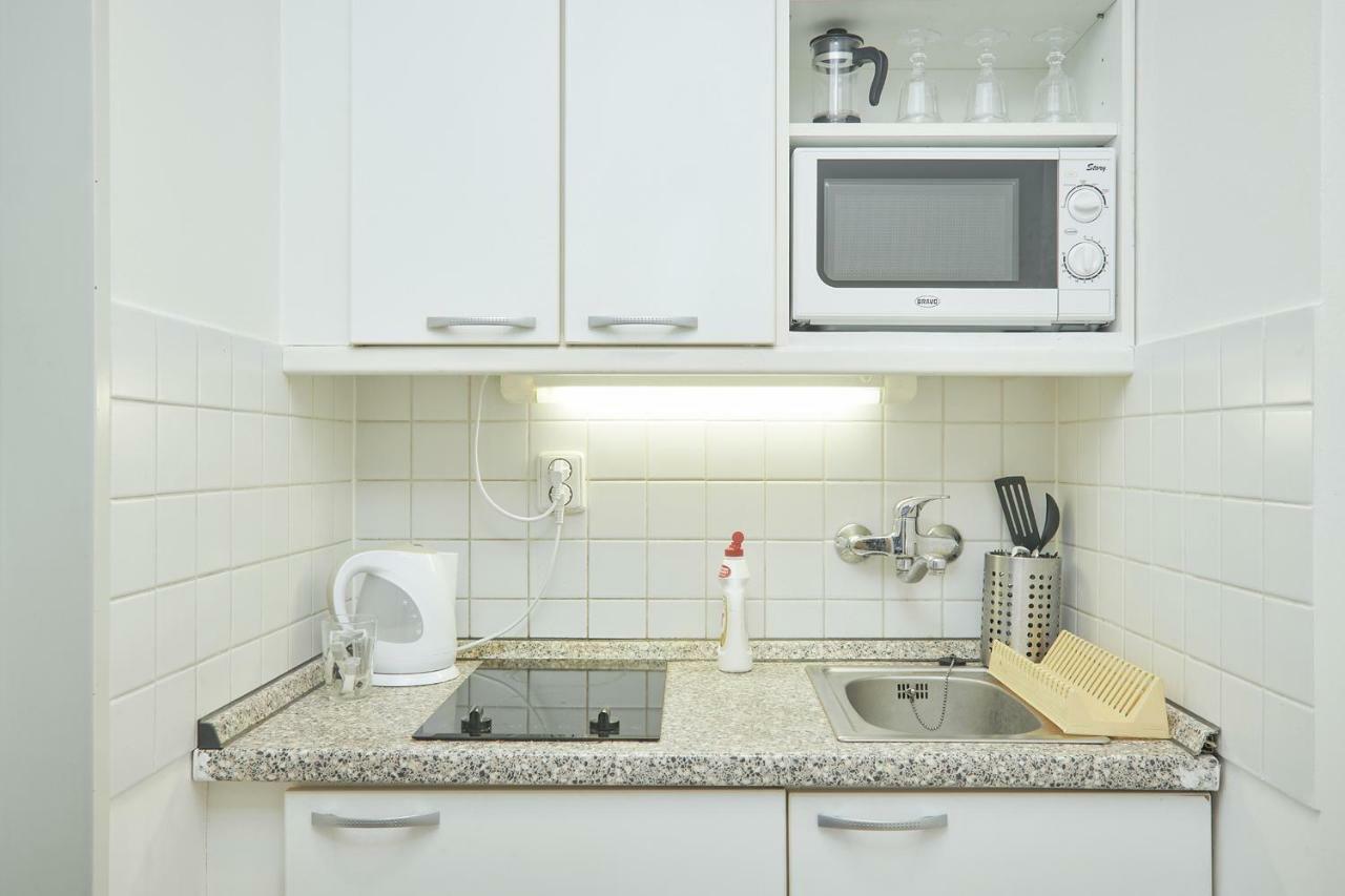 براغ Hostel Mikolase Alse المظهر الخارجي الصورة